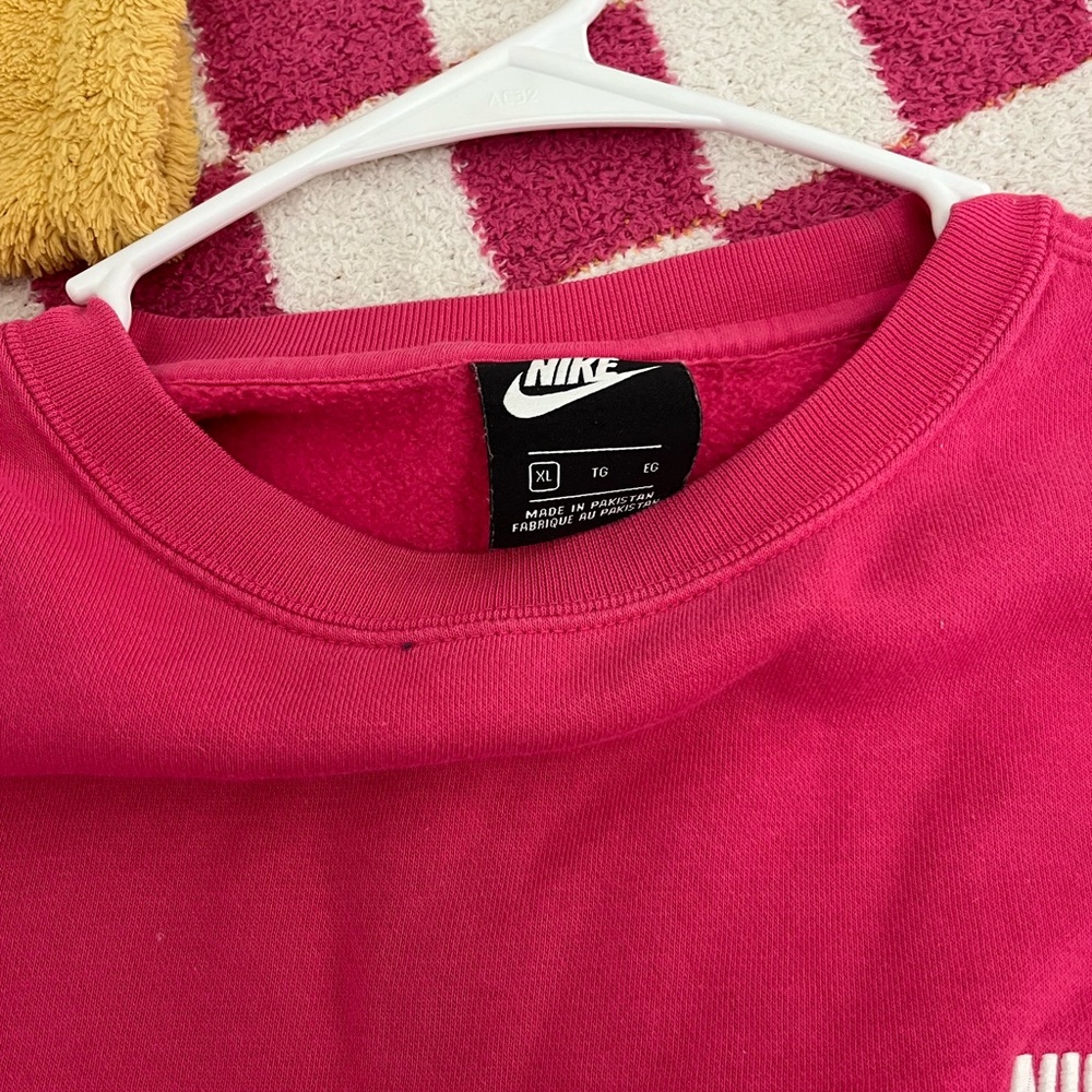 Nike pink crewneck
